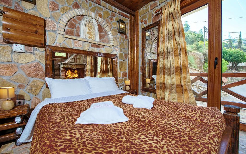 Oneiro Resort Kato Zachlorou Eksteriør billede