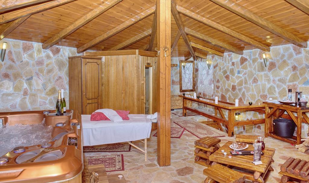 Oneiro Resort Kato Zachlorou Eksteriør billede